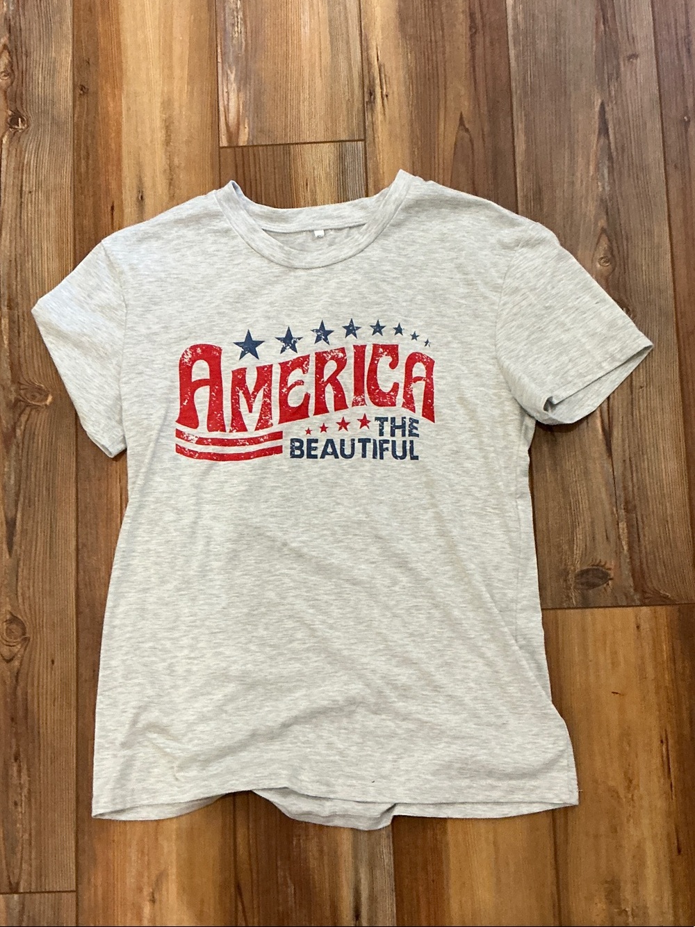 Gray 'America The Beautiful' Short Sleeve Graphic Tee